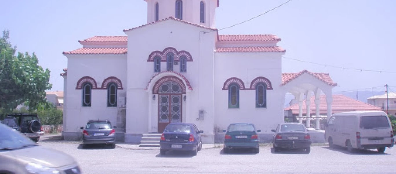 Ναύπακτος: Άγνωστοι έκλεψαν το λείψανο του Αγίου Νεκταρίου - Έρευνες για τον εντοπισμό τους (βίντεο)